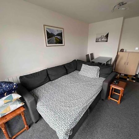 Lincoln View Sleeps 4 Balcony Self Check-In Apartment Exterior photo